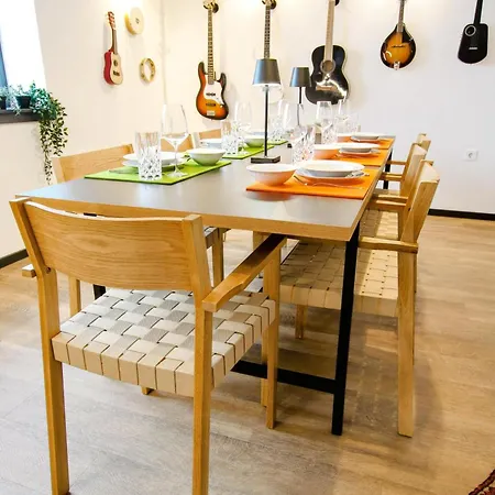 빌라 Feel Good 라브나 고라