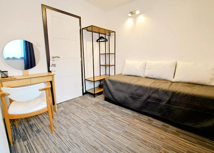 Feel Good * Ravna Gora